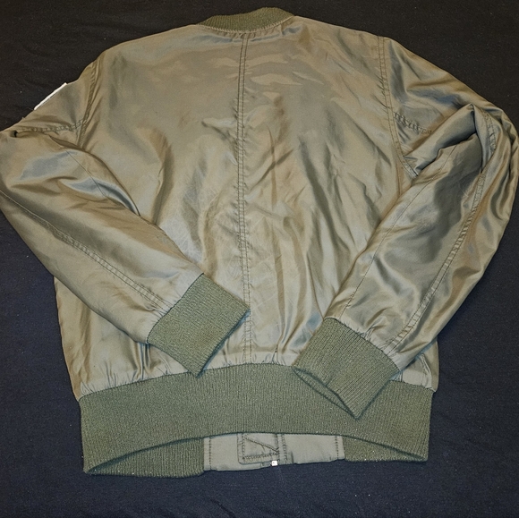 Large Iris Los Angeles Army Green Bomber Jacket - Picture 5 of 6